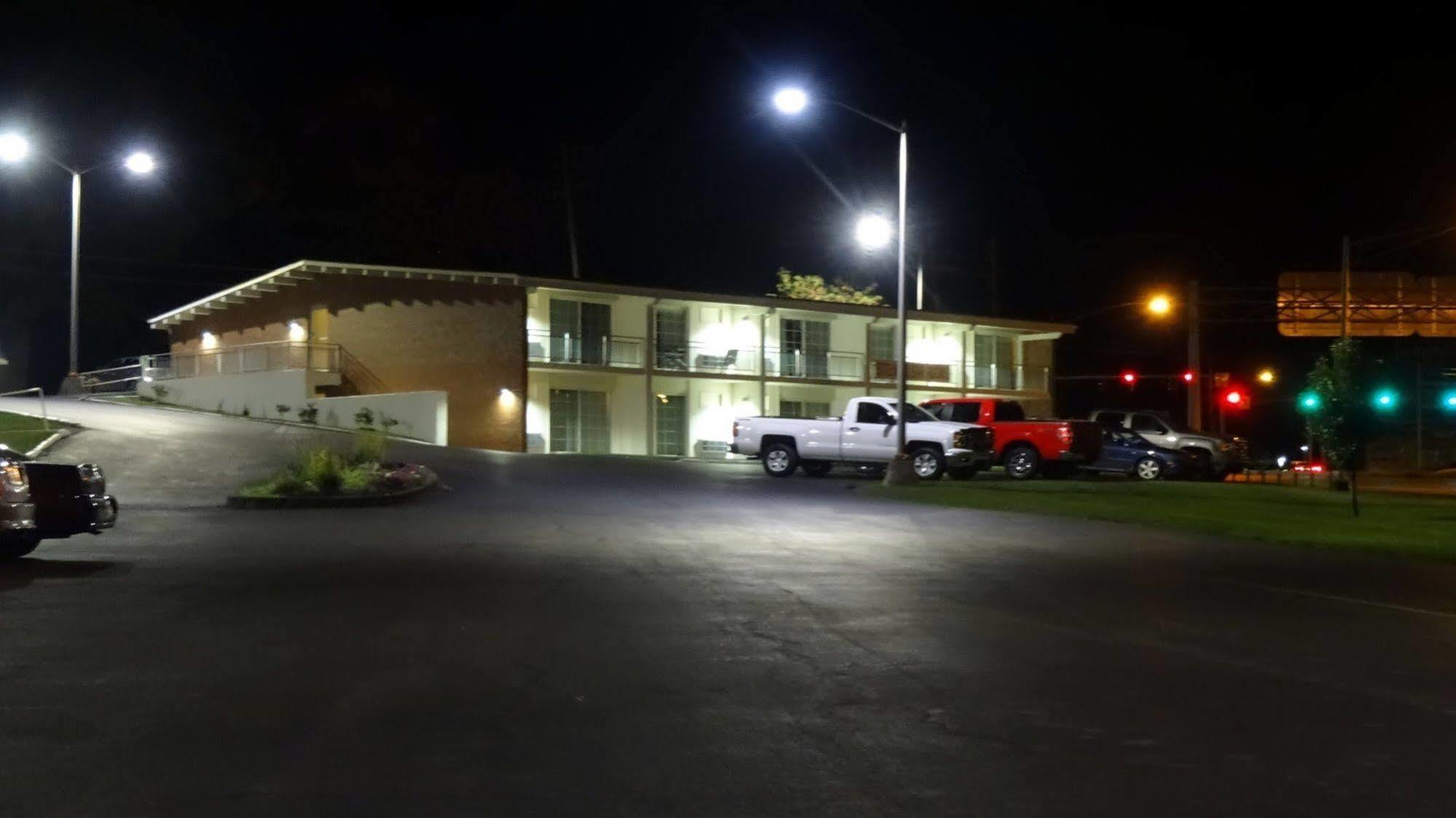 Red Carpet Inn Syracuse Airport North Syracuse Ngoại thất bức ảnh