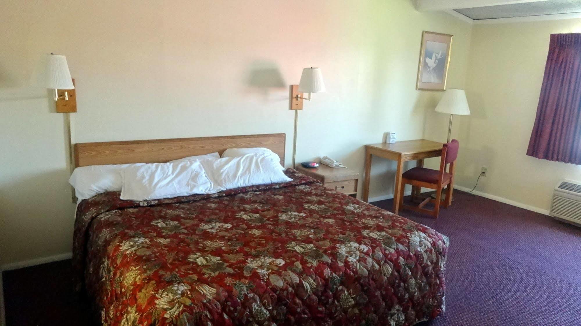Red Carpet Inn Syracuse Airport North Syracuse Ngoại thất bức ảnh